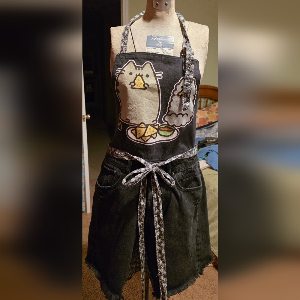 HAND CRAFTED Apron Upcycled Black Denim Jeans  Tshirt Pusheen & Stormy & Nachos